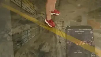 Martinasmith squirting at the Mall parking lot