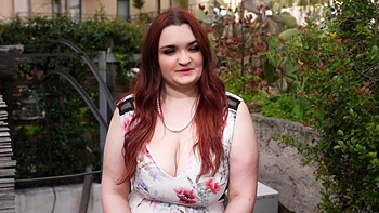 Anita, 25, from Toulouse! - Jacquie et Michel TV