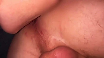 sa longue bite va se vider dans ma bouche