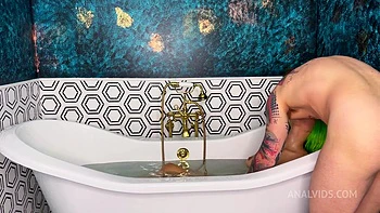 Horny Teen Rina Kitty First Time Anal - Steve Rickz