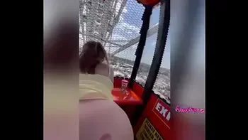 Slut get fucks in public on the Ferris wheel