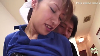 Lucky Man And Rina Koda - Even If He Has A Broken Arm, This Knows How To Properly A Nurse