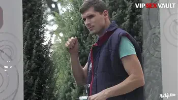 PINUP SEX - Isabella Chrystin and Kristof Cale - Horny Ebony Wife Invite Her Gardener To Fuck Her