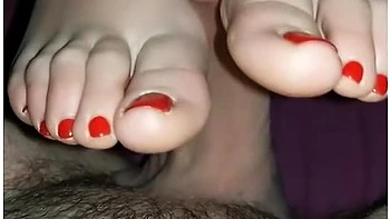 First Footjob Of A Milf Who Licks Cum On His Feet