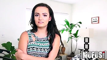 Red Fox - Hot Sexy Skinny Hoe Sucking That Cock Hard