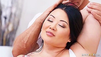 Tokyo Leigh - Exxtra - Doggystyle Video