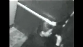 Quarentona portuguesa Susana faz broche ao patrï¿½o no elevador