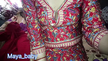 Nepali Girl Maya_baby Fingering in Lungi Dress Homemade Sex Video with BF - Desi Amateur HD