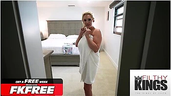 Charli Phoenix In Caught In Blonde Milfs Closet She Decides To Suck My Dick