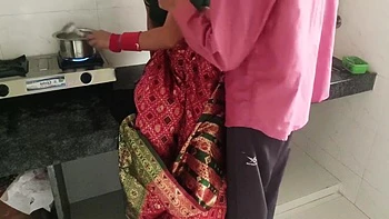 Desi Maal Ko Ghar Pe Bulakar Choda Clear Hindi Audio