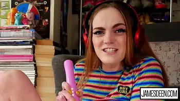 CARLY RAE SUMMERS REACTS TO JAMES DEEN VS ABBIE MALEY - HONEST PORN REACTIONS - HPR10