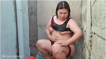 Filipina Taking A Bath Outside The House Got Fuck