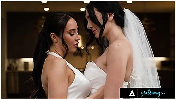 Melissa Stratton & Charlotte Sins Wedding Dream Sparks Intense Scissoring & Fingering