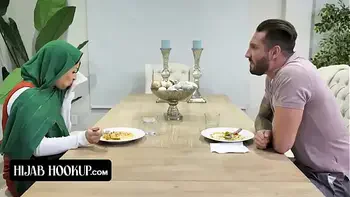 Hijab Beauty Goldie Glock Wants Some Sexy Lingerie And Hard Cock