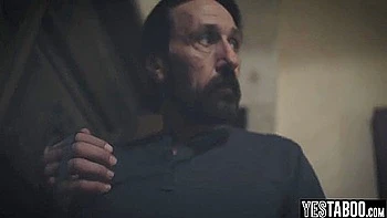 Steve Holmes And Vanna Bardot In Stepdaughter Seduces New Stepdad