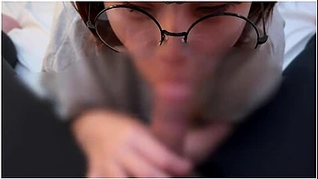 Girl With Glasses Who Does Testicle Licking And Cock Sucking