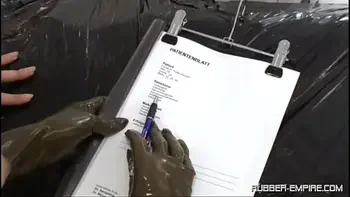 Die Gummipuppen Klinik - Extended Trailer