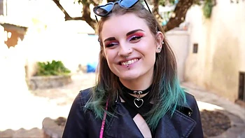 Anissa, 22, fucked by two guys at her request! - Jacquie et Michel TV