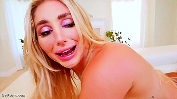 Kayley Gunner Is Super Stacked