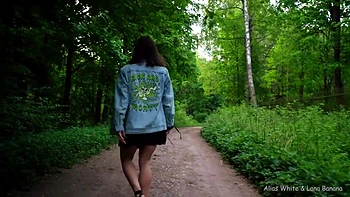 Lana Banana And Mini Dress - A Short Dress Gave Me A Blowjob In A Forest Park