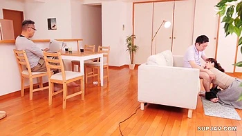 Japanese Stepmom & Stepson Yuu Kawakami - Yu Kawakami