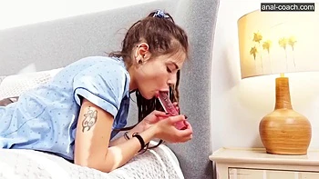 Petite Teen 18+ Loses Her Anal Virginity With Sooky Sin