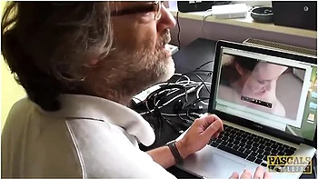 Redhead Sub Isabel Dean Receives Warm Jizz