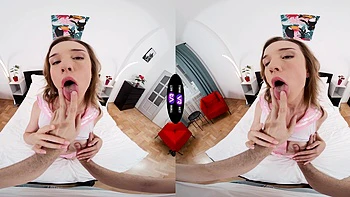 Petite teen Alice Klay rides cock in vr