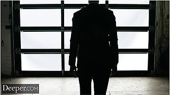 Andreina Deluxe Stepping Into The Unknown