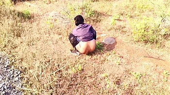 Indian Aunty Caught And Fucked Outdoor