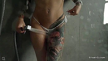 Cute Teen 18+ Solo Finger Fuck Clip