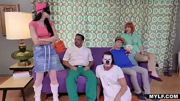 Sexy Lois Griffin Fucks StepSon Chris & Brian The In StepFamily Guy Parody