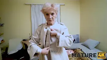 MATURE4K. Charmer prefers to fool around with client instead of doing work