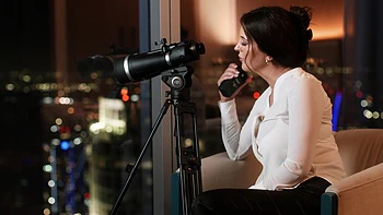 Elizabeth Skylar gets her pierced nipples sucked by Troy Francisco