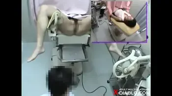 黒髪の美人主婦ヨウコさん（33）　～内診台診察（前半）～ 婦人科診察のすべて　File04-b