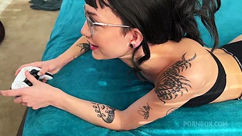 Fucking My Stepsister Gamer Girl Pov - Steve Rickz And Mary Vienna