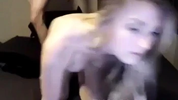 Flexible blonde wild in bed: Doggy, Hardcore  Amateur Porn