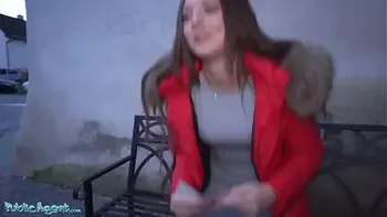 Public Agent Isabela de Laa Fucked Quickly Before Meeting BF