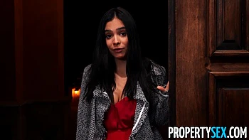 Violet Starr Seals Million-Dollar Deal by Twerking Big Ass