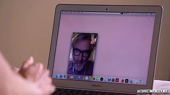 Alicia, 32 years old, from Nantes! - Jacquie et Michel TV