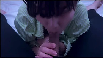 She Likes Erotic Sperm And Is Excited To Have Sperm Bukakke On Her Face