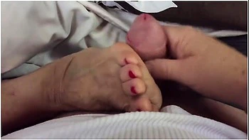 Stepaunt Annette Wakes Up & Jacks Me Off On Her Feet