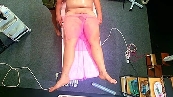 He Fell Off The Massage Bed, Happy Ending Massage For A Fat Guy