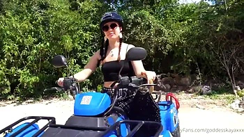 Bjoob: Blowjob, Doggy  Cowgirl Porn