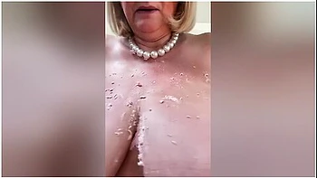 Exotic Sex Video Exclusive Watch Only For You With Cup Cake