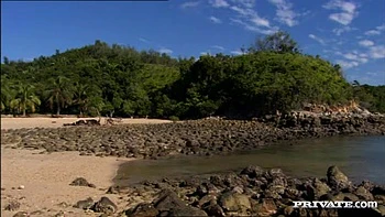 Jamie Brooks Gets Way More than Sand in Her Vagina on the Beach - Private Porn Sex Videos