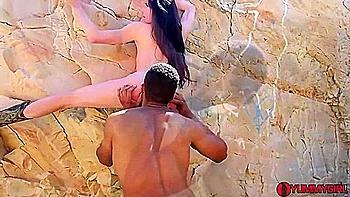 Skinny In The Desert