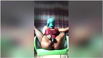 Amateur Tiktoker Girl Masturbate Live And Have Multiple Vibrator Orgasm