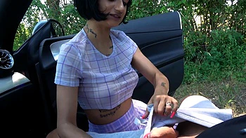 Brunette Candy Scott makes money by fucking in the forest