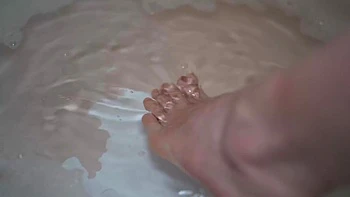 Wet Toes